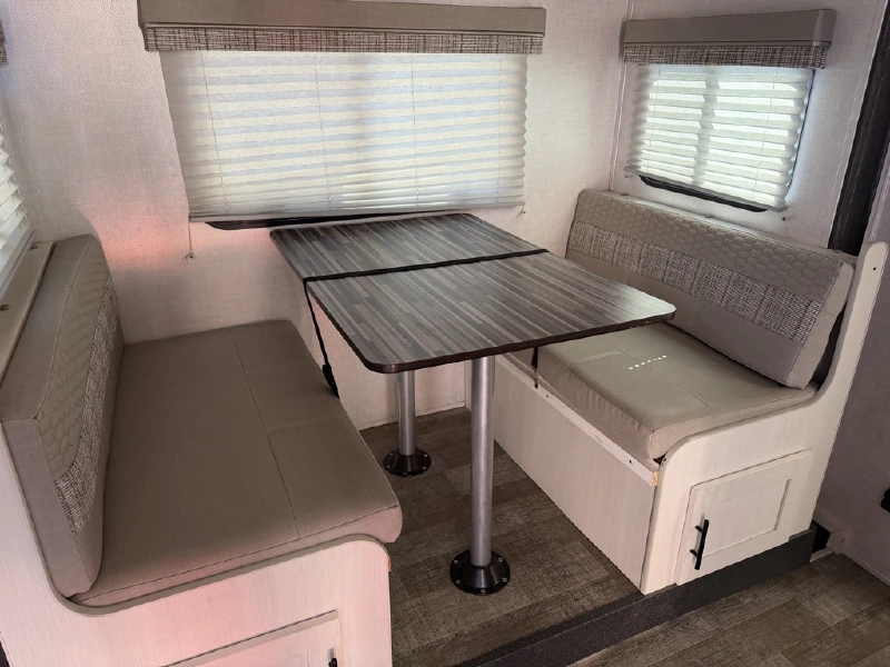 2021 FOREST RIVER R-POD 202