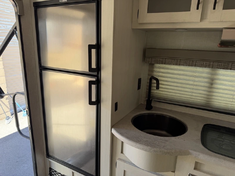 2021 FOREST RIVER R-POD 202