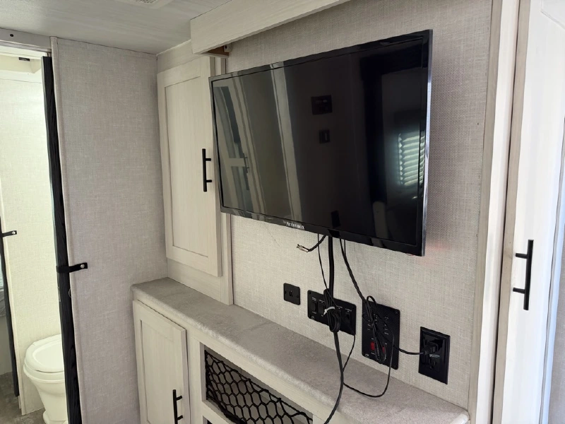 2021 FOREST RIVER R-POD 202