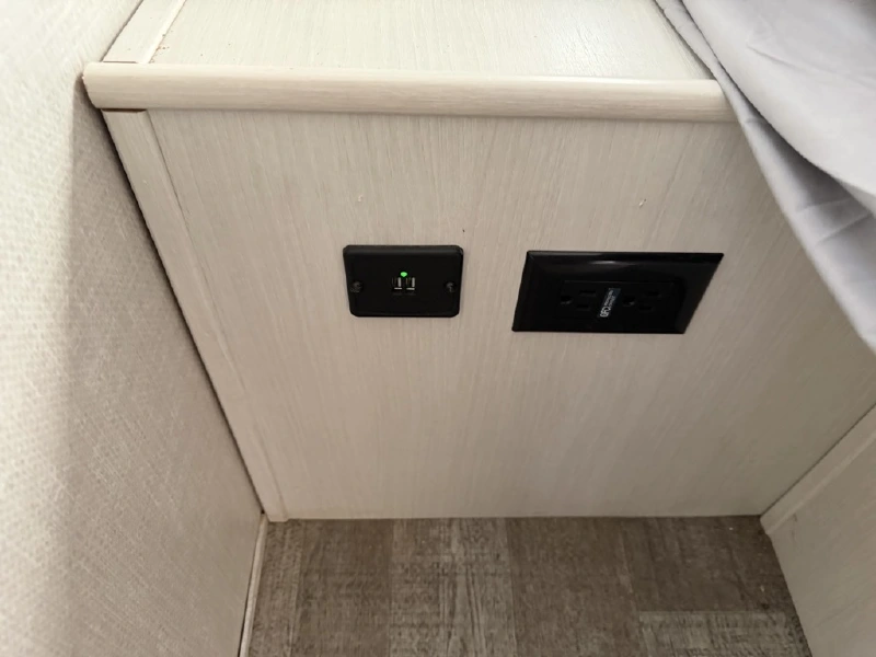 2021 FOREST RIVER R-POD 202