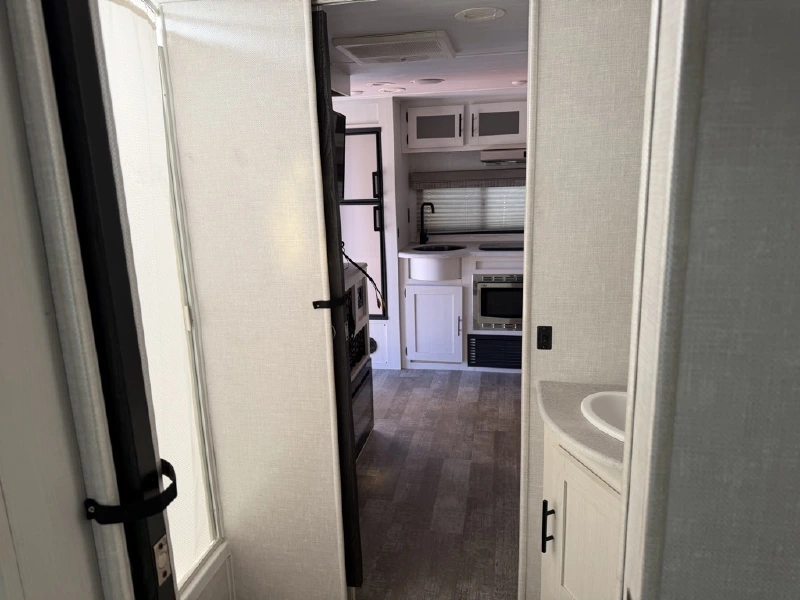 2021 FOREST RIVER R-POD 202