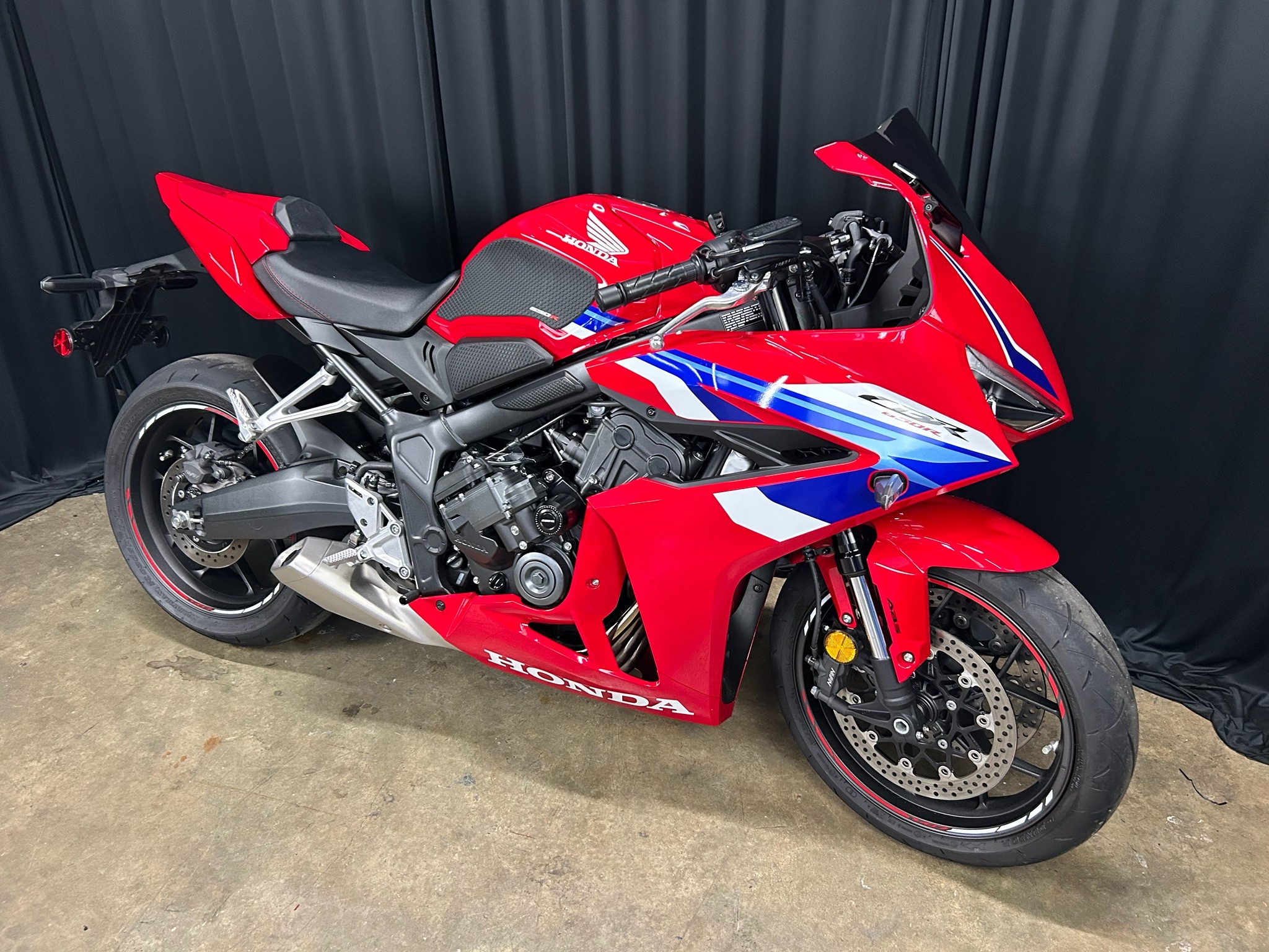 2026 Honda CBR650R E-Clutch BASE in gaithersburg MD