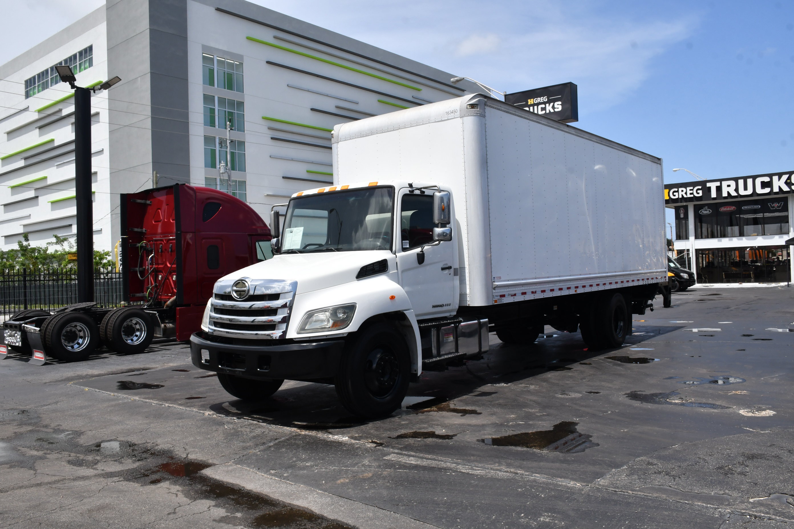 2017 HINO 338 in Miami, FL