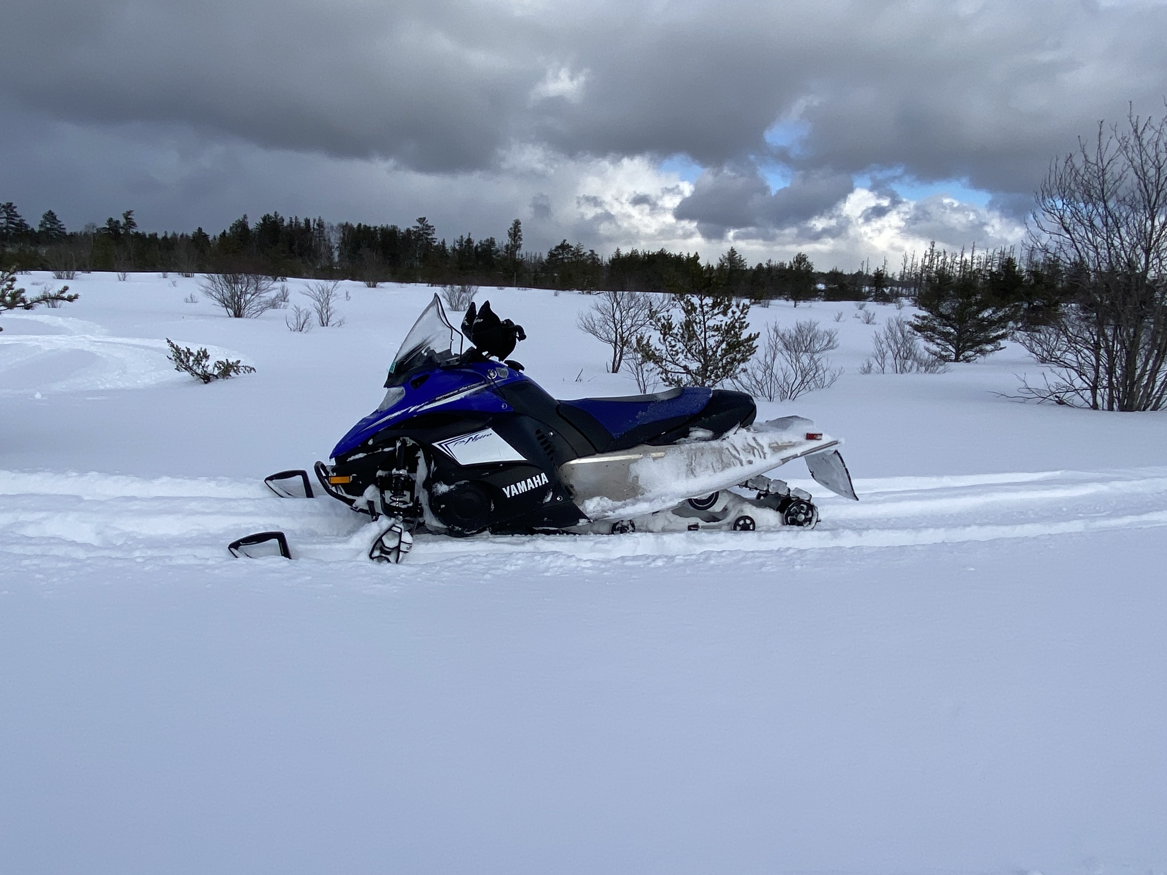 2013 Yamaha NYTRO ER Snowmobile snowmobile