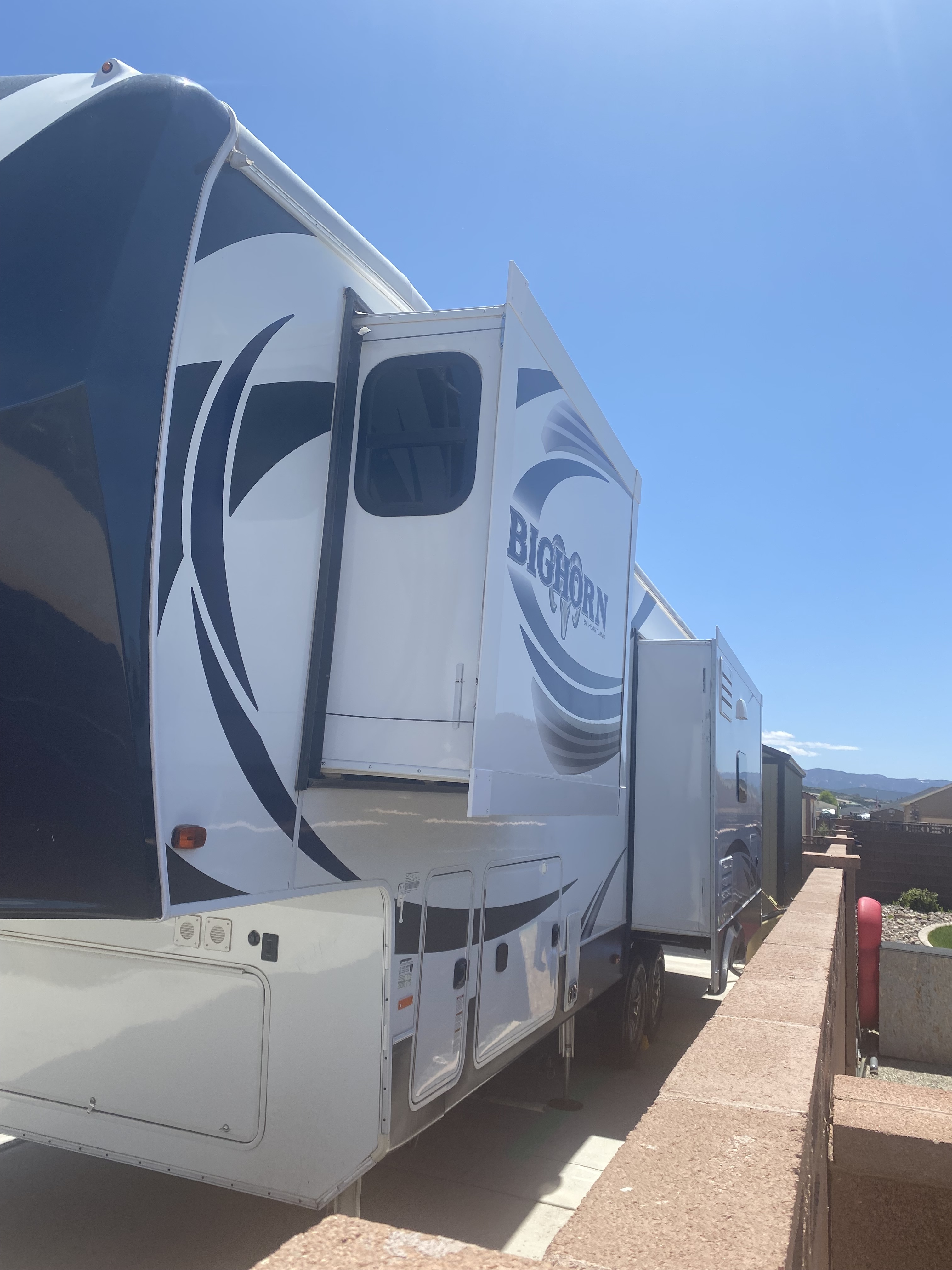 2017 Heartland BIGHORN 3160EL in cedar city UT