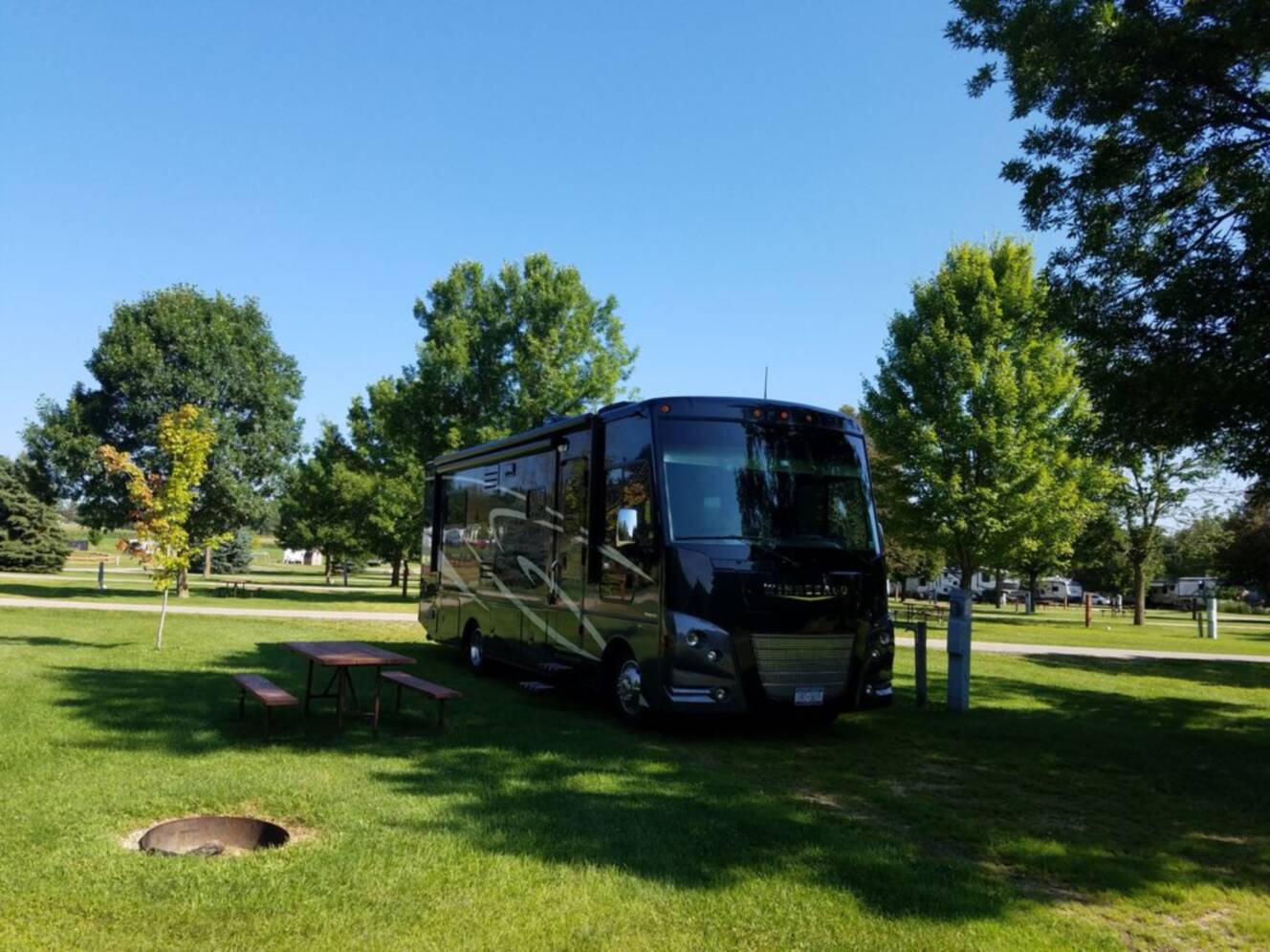 A photo of this 2017 Winnebago Vista LX 27N