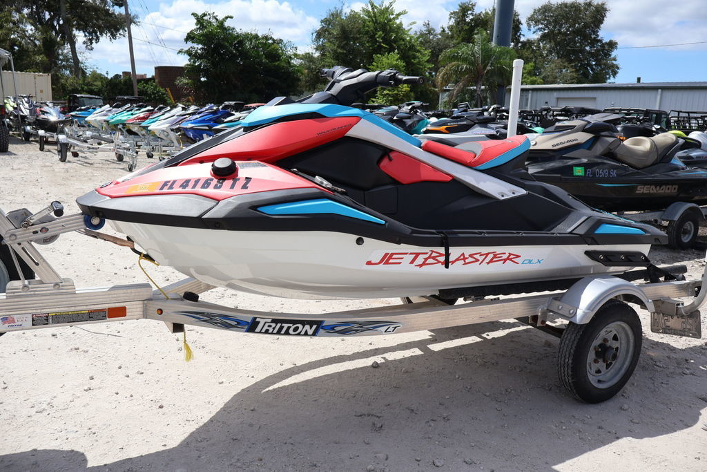 2025 Yamaha Waverunners Jetblaster DLX 2-Up in clearwater FL