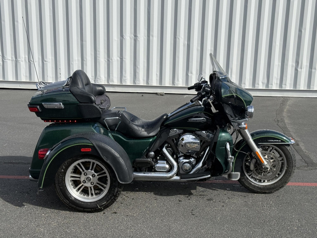 2016 Harley-Davidson Trike Tri Glide Ultra ULTRA CLASSIC in Kennewick, WA