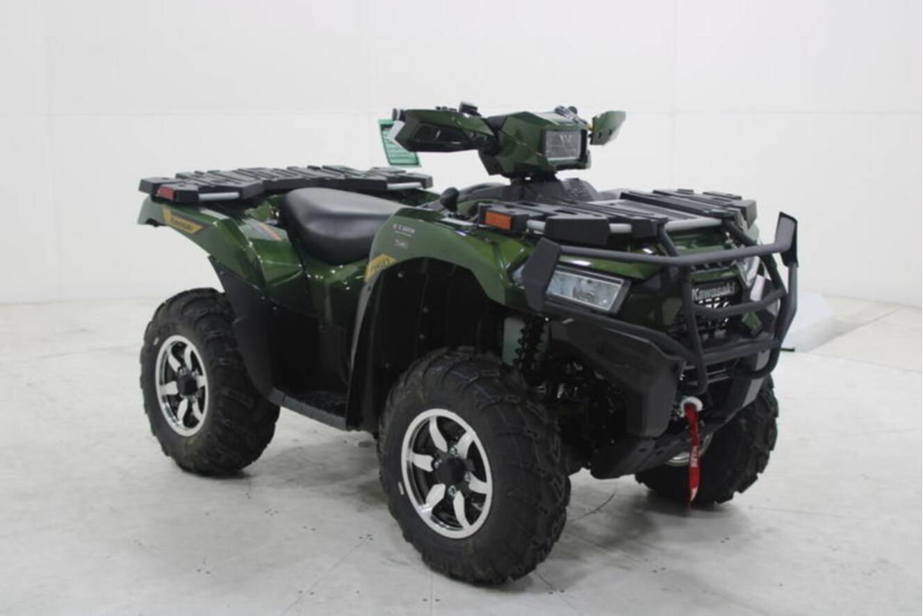 A photo of this 2026 Kawasaki Brute Force 750 SE EPS