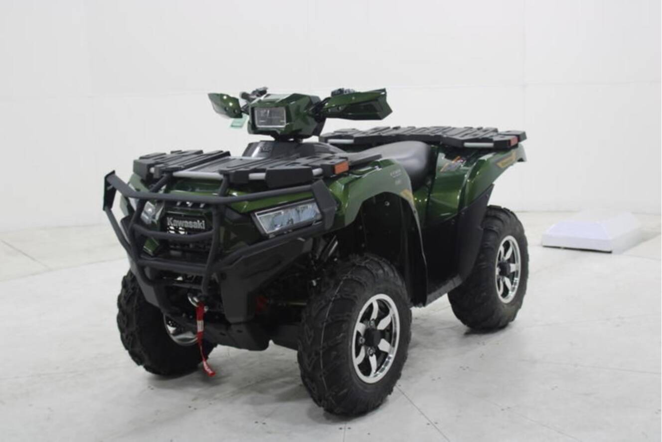 A photo of this 2026 Kawasaki Brute Force 750 SE EPS