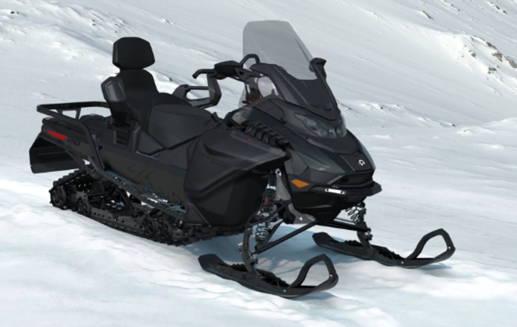 2027 Ski-Doo Expedition LE 900 ACE Turbo Cross 1.5 S_Lev_4.5"_Blk in indian river MI