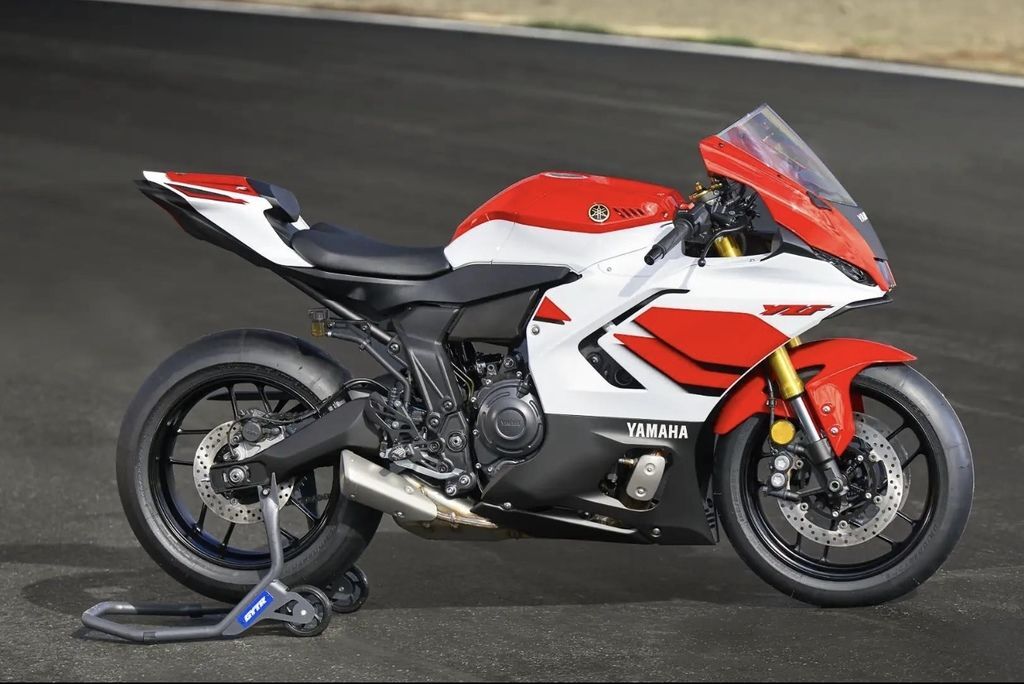 2026 Yamaha YZF-R7 70th Anniversary Edition R7 in College Station, TX