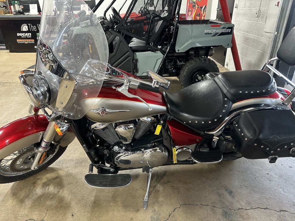 2007 Kawasaki Vulcan® 900 Classic LT Cruiser motorcycle