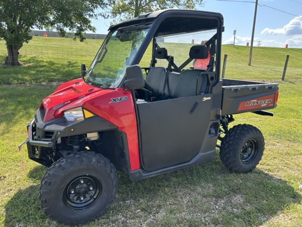 2018 Polaris® Ranger XP® 900 EPS Solar Red UTV/Utility ATV