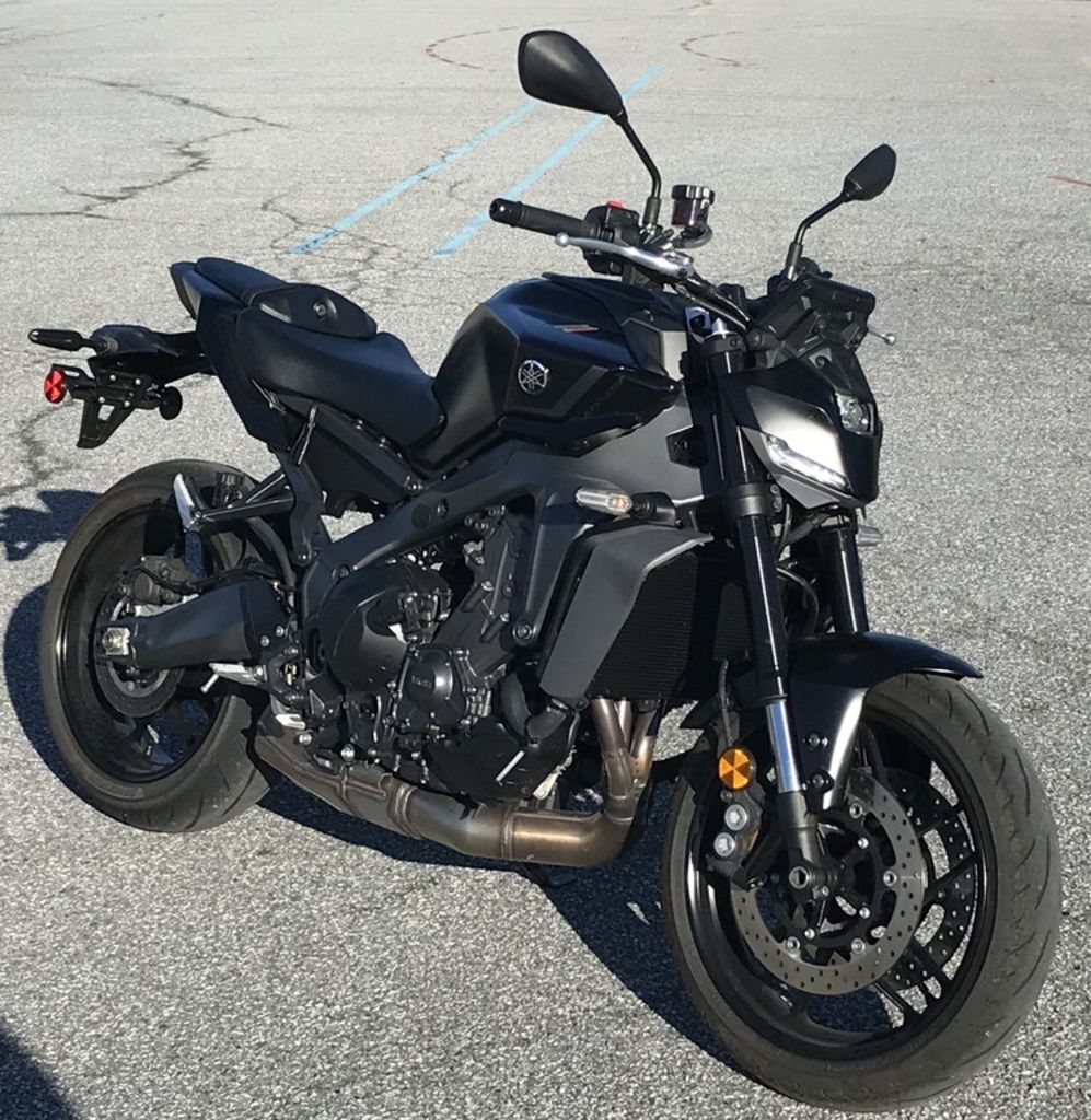 2024 Yamaha MT-09 Sportbike motorcycle