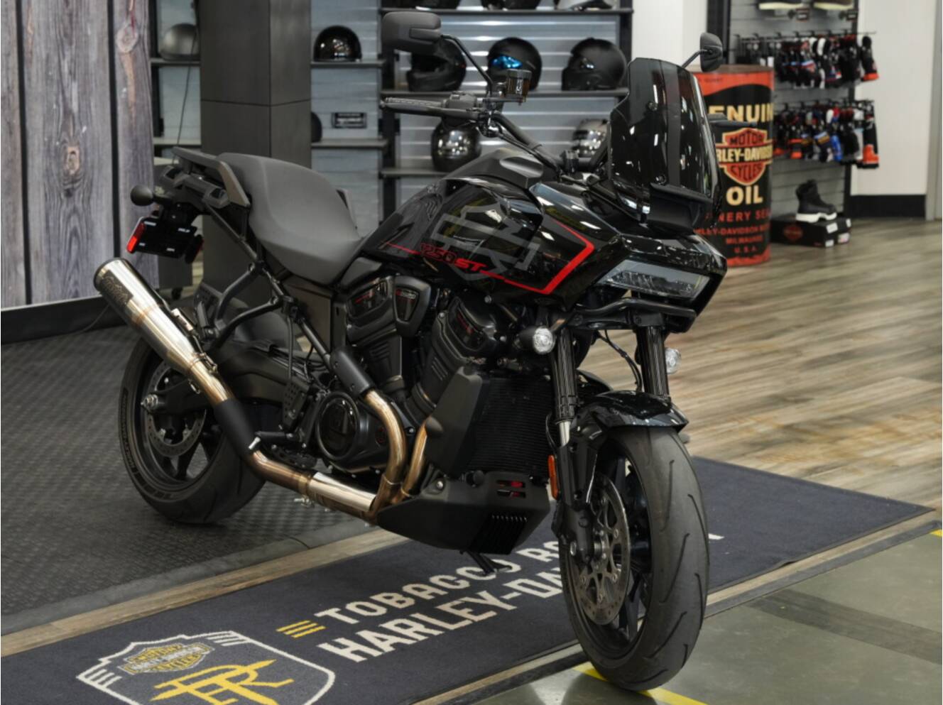 A photo of this 2025 Harley-Davidson Pan America 1250 ST
