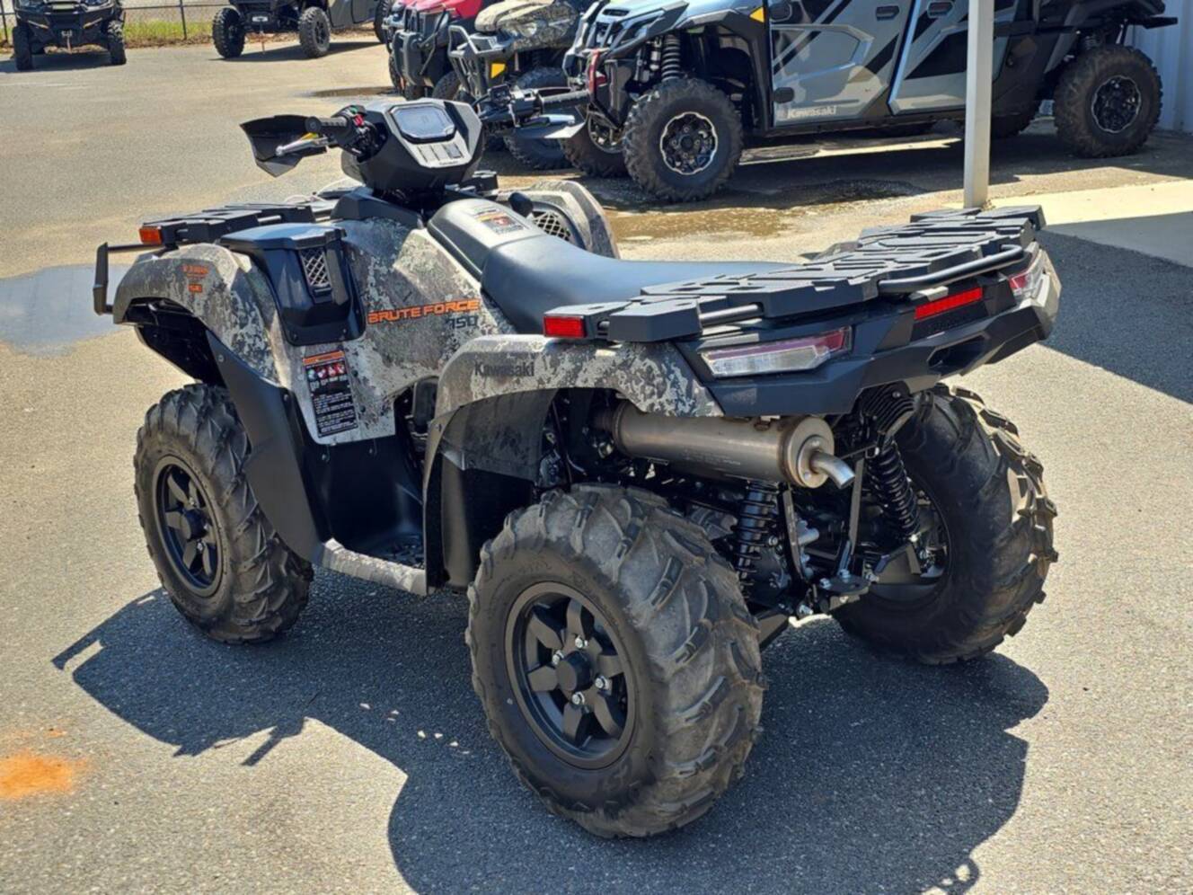 A photo of this 2026 Kawasaki Brute Force® 750 SE EPS Camo