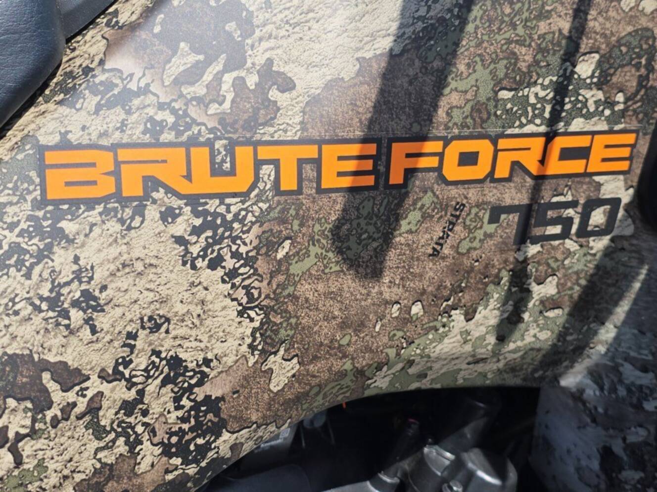 A photo of this 2026 Kawasaki Brute Force® 750 SE EPS Camo
