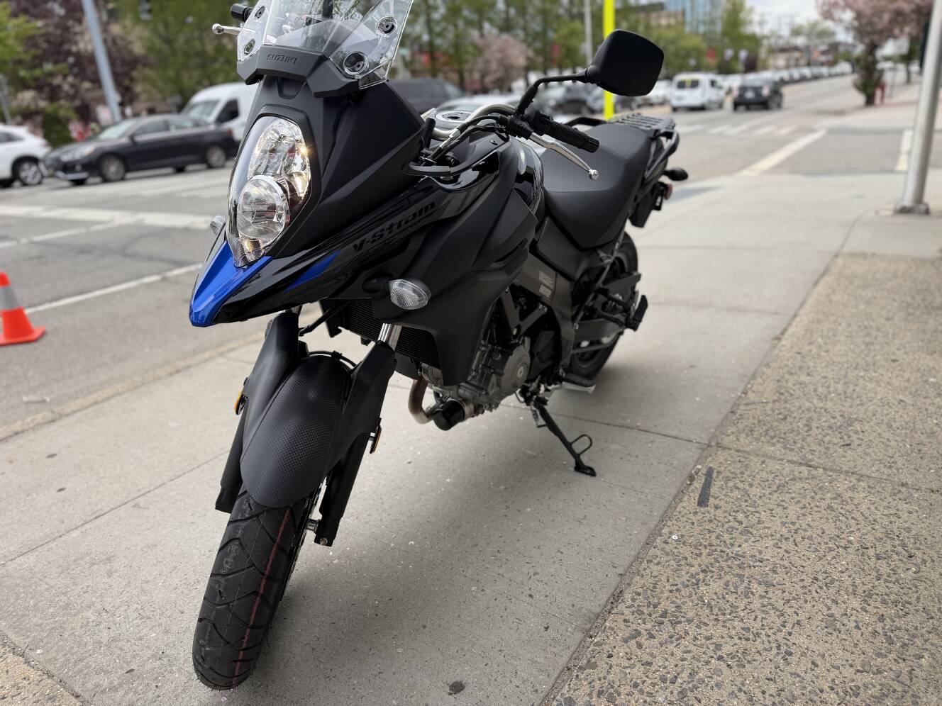 A photo of this 2025 Suzuki V-Strom 650