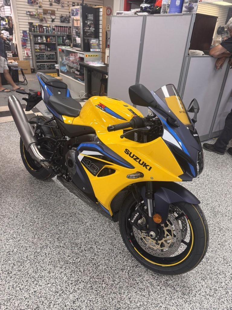 2027 Suzuki GSX-R1000 1000 in College Station, TX