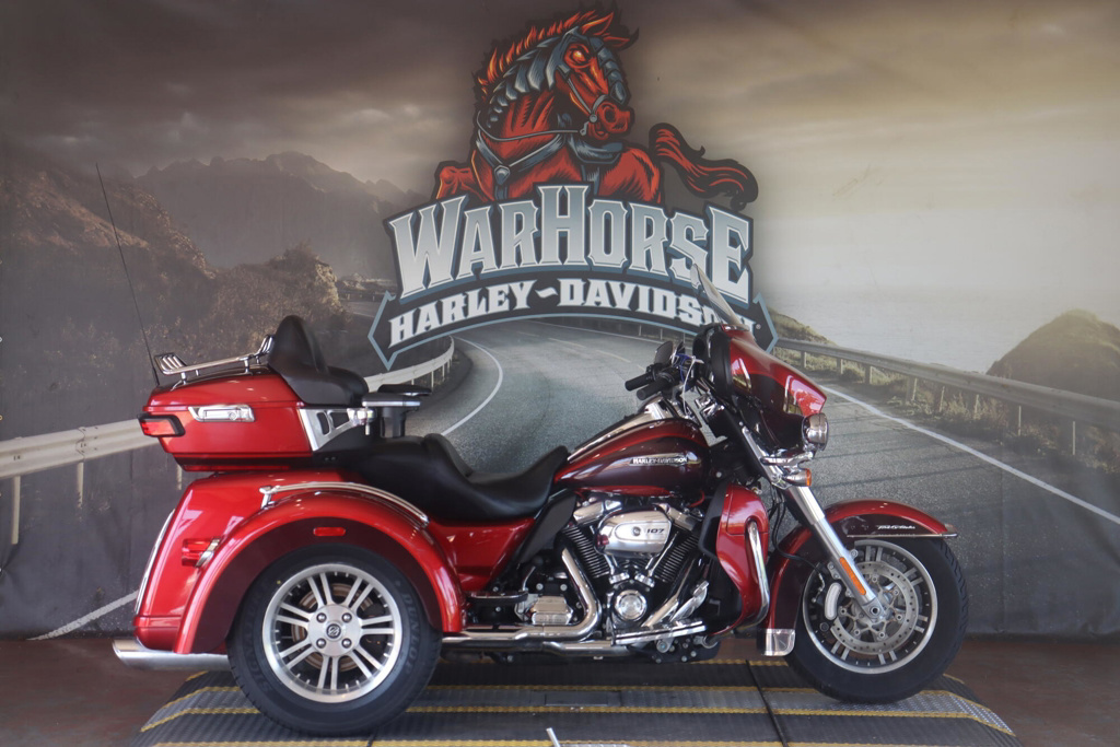 2018 Harley-Davidson Trike Tri Glide Ultra ULTRA CLASSIC in Ocala, FL