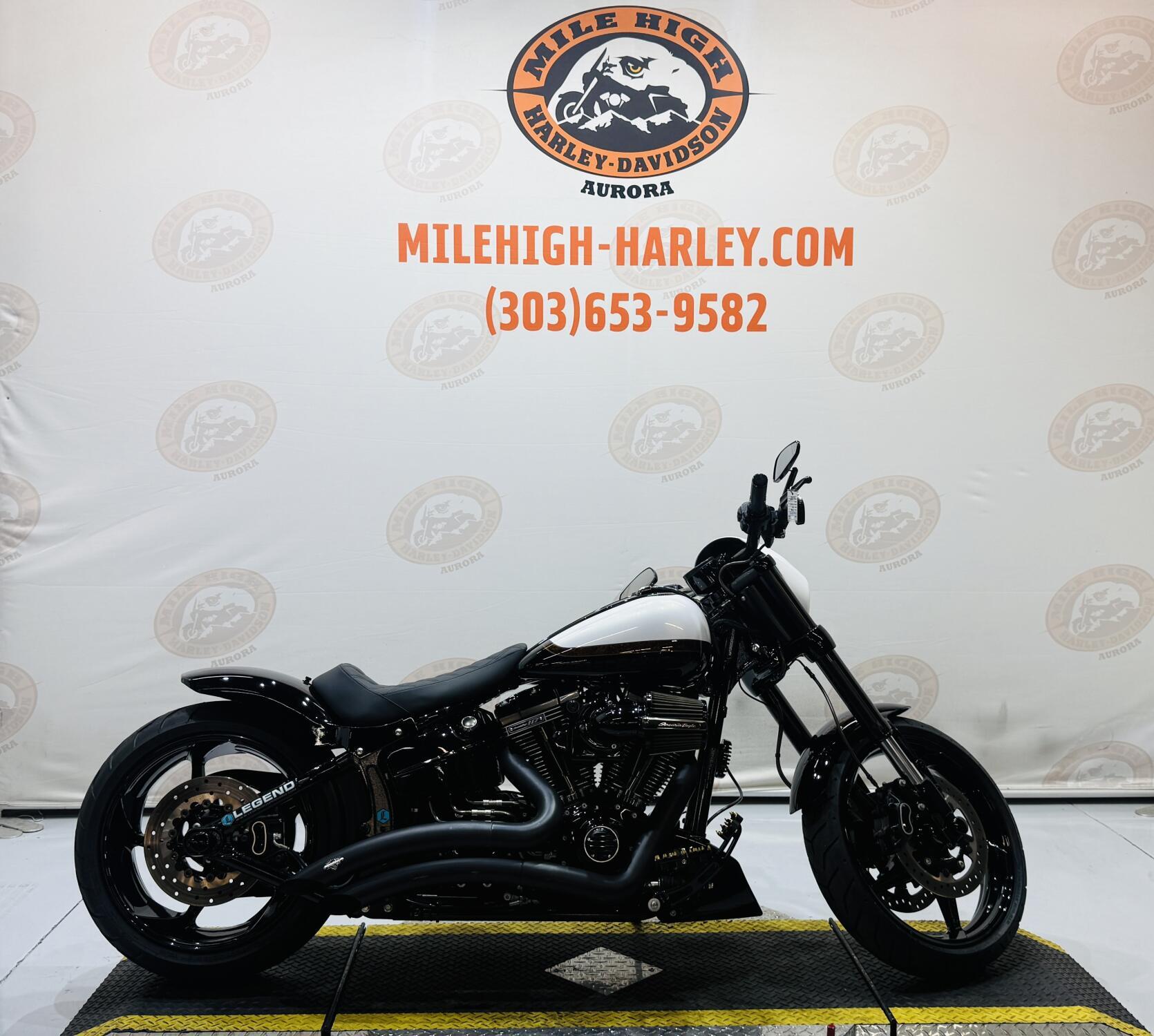 2016 Harley-Davidson CVO Pro Street Breakout BASE in Aurora, CO