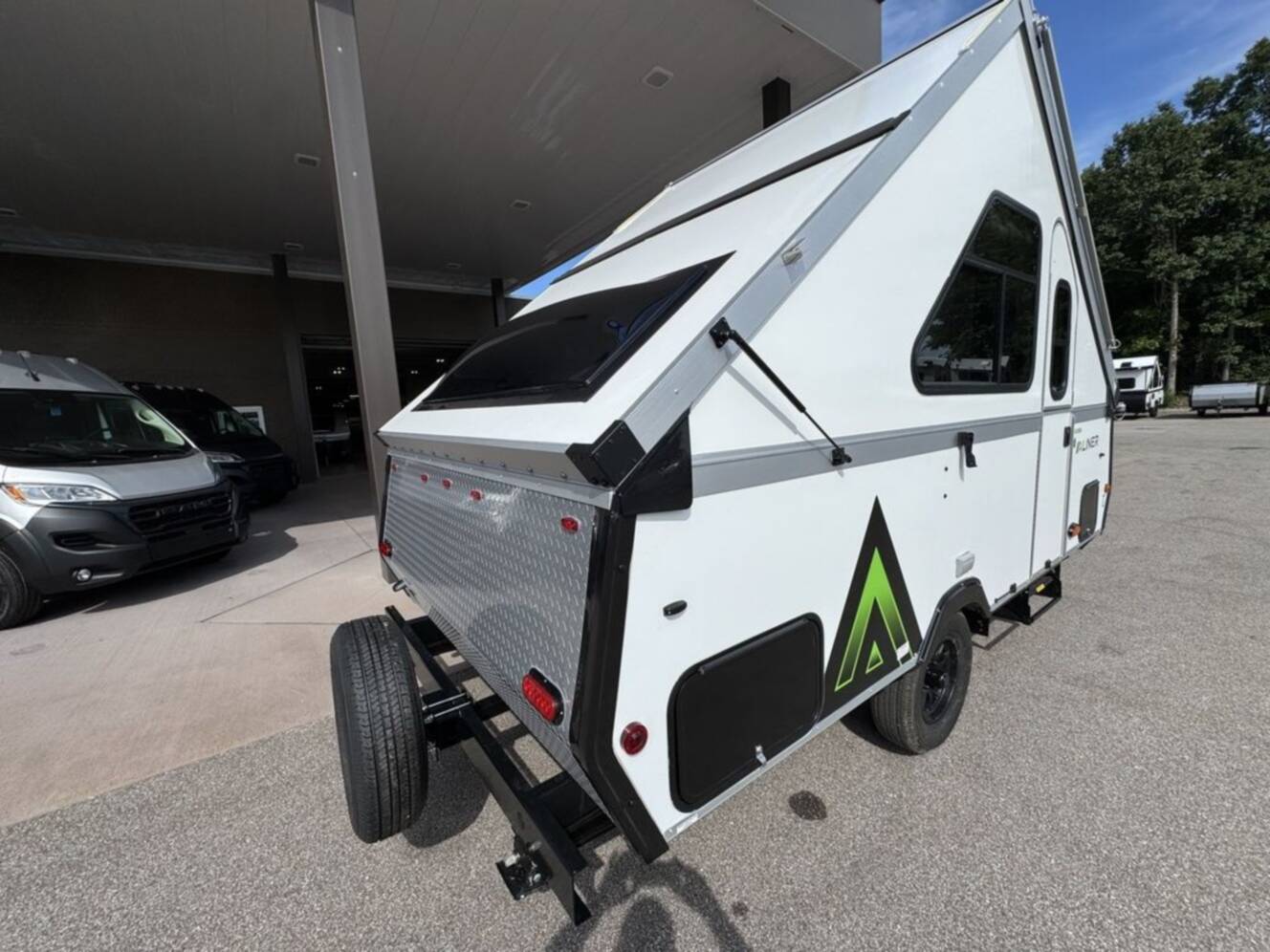 A photo of this 2027 Aliner SCOUT 15