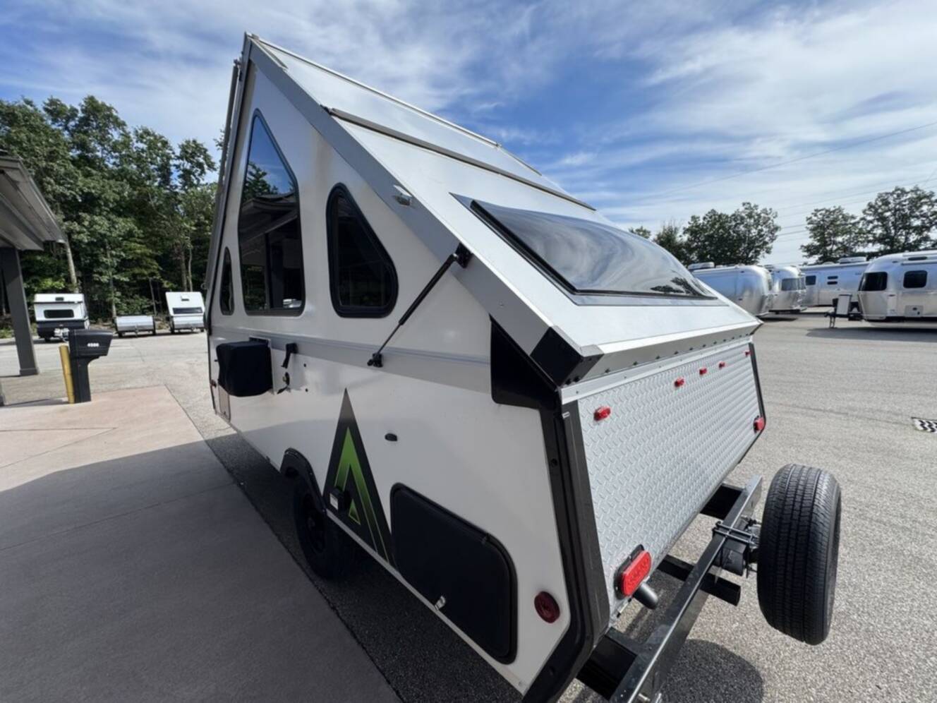 A photo of this 2027 Aliner SCOUT 15