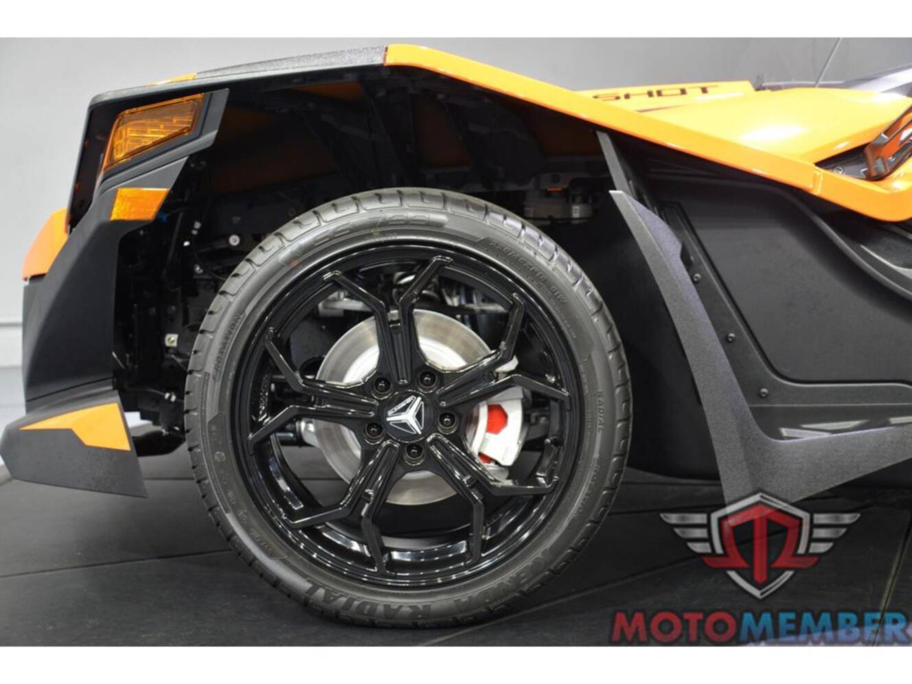 A photo of this 2026 Slingshot SL Manual