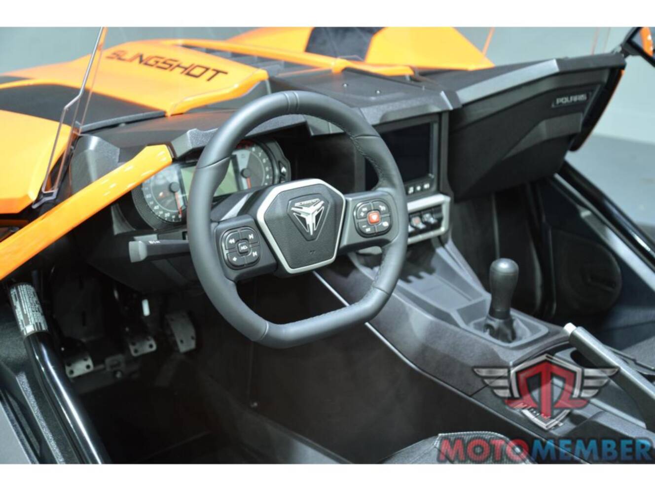 A photo of this 2026 Slingshot SL Manual