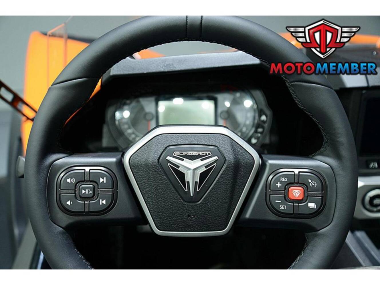 A photo of this 2026 Slingshot SL Manual