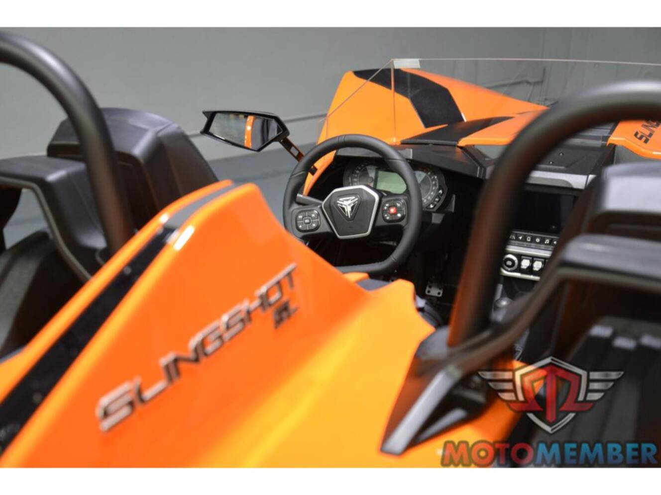 A photo of this 2026 Slingshot SL Manual