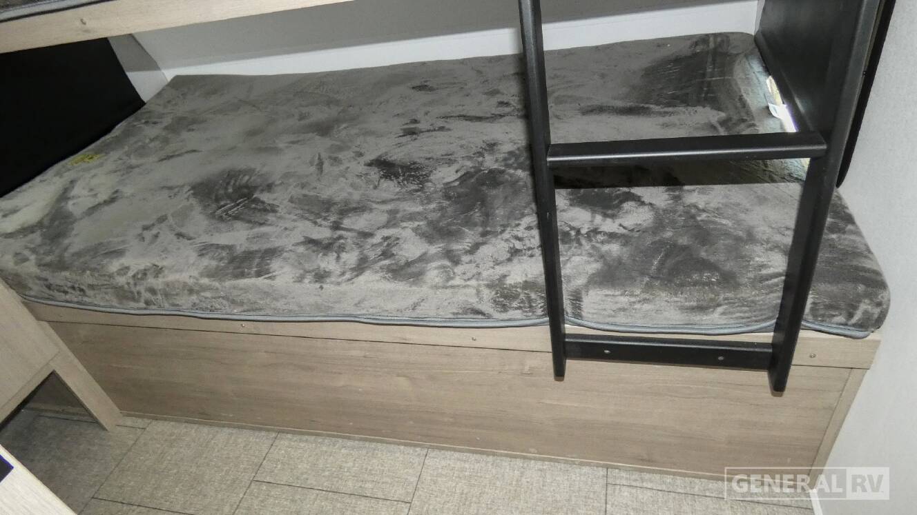 A photo of this 2025 Grand Design IMAGINE 2920BS