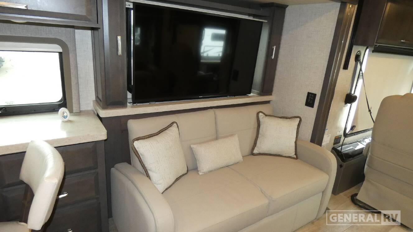 A photo of this 2022 Thor Motor Coach TUSCANY 40RT