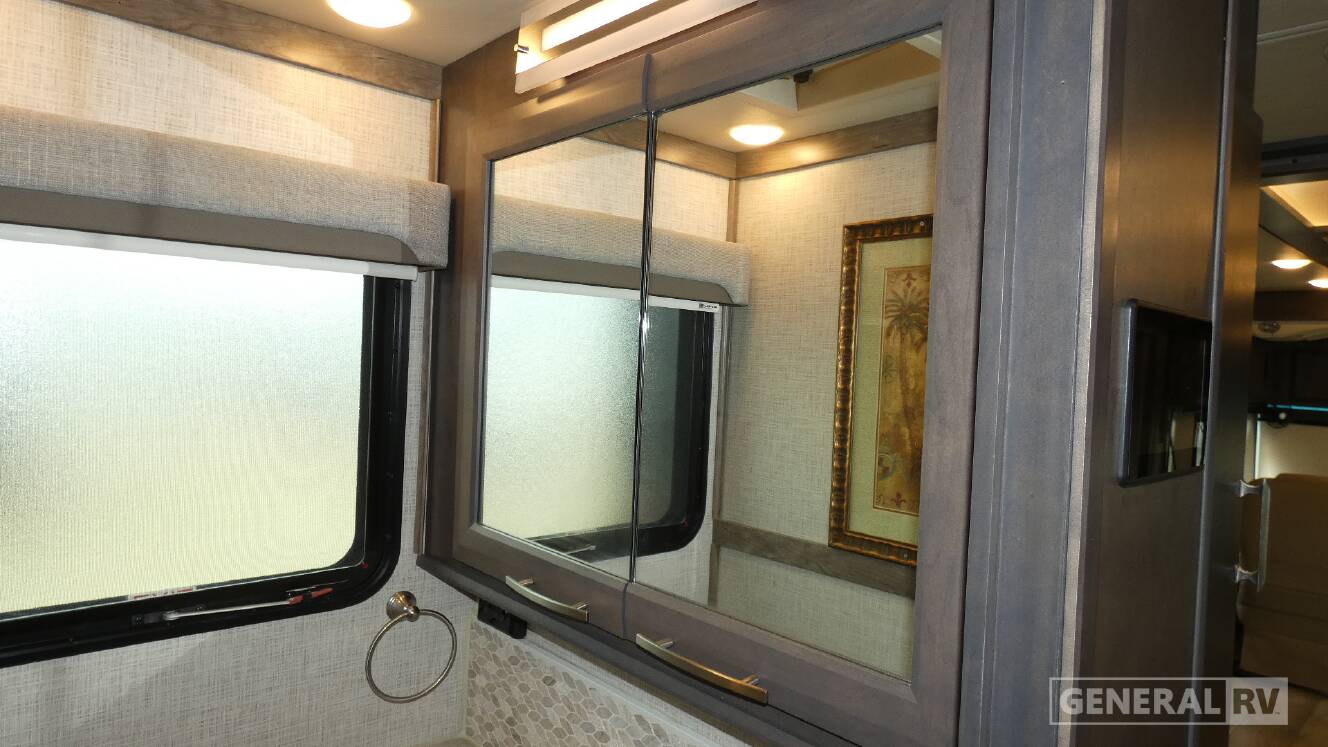 A photo of this 2022 Thor Motor Coach TUSCANY 40RT