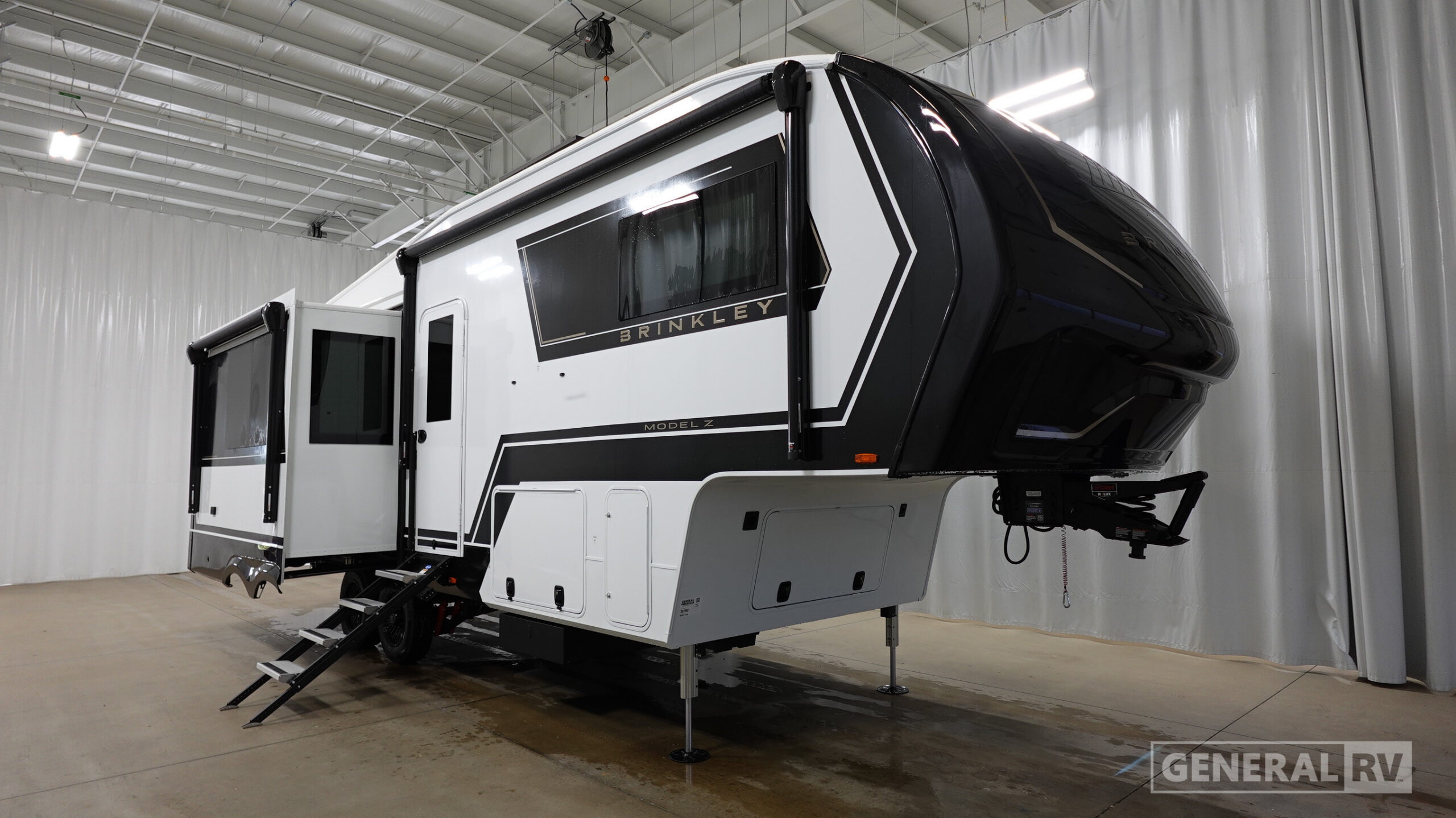 2027 Brinkley MODEL Z 2700 in huntley IL