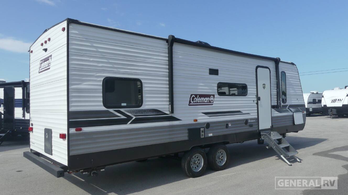 A photo of this 2023 Dutchmen COLEMAN LANTERN LT 262BH