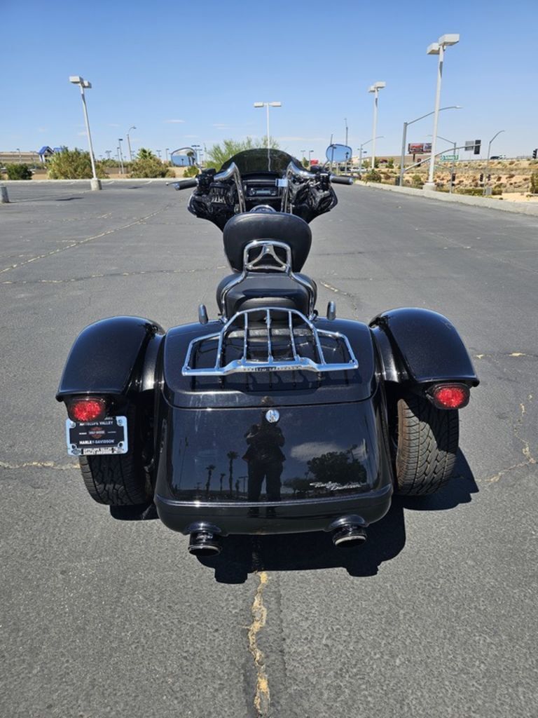 2016 Harley-Davidson® FLRT - Freewheeler® in palmdale CA