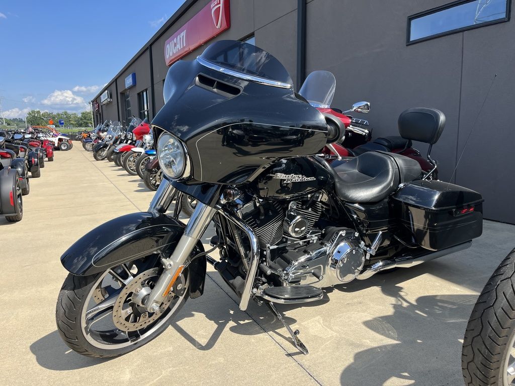 2014 Harley-Davidson® Street Glide® Special SPECIAL in Birmingham, AL