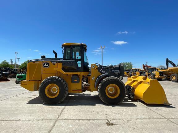 2025 John Deere 624 P in Wauconda, IL