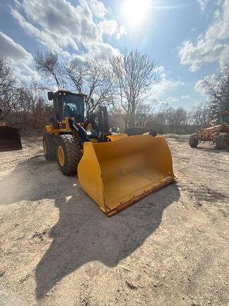 2025 John Deere 624 P in Wauconda, IL