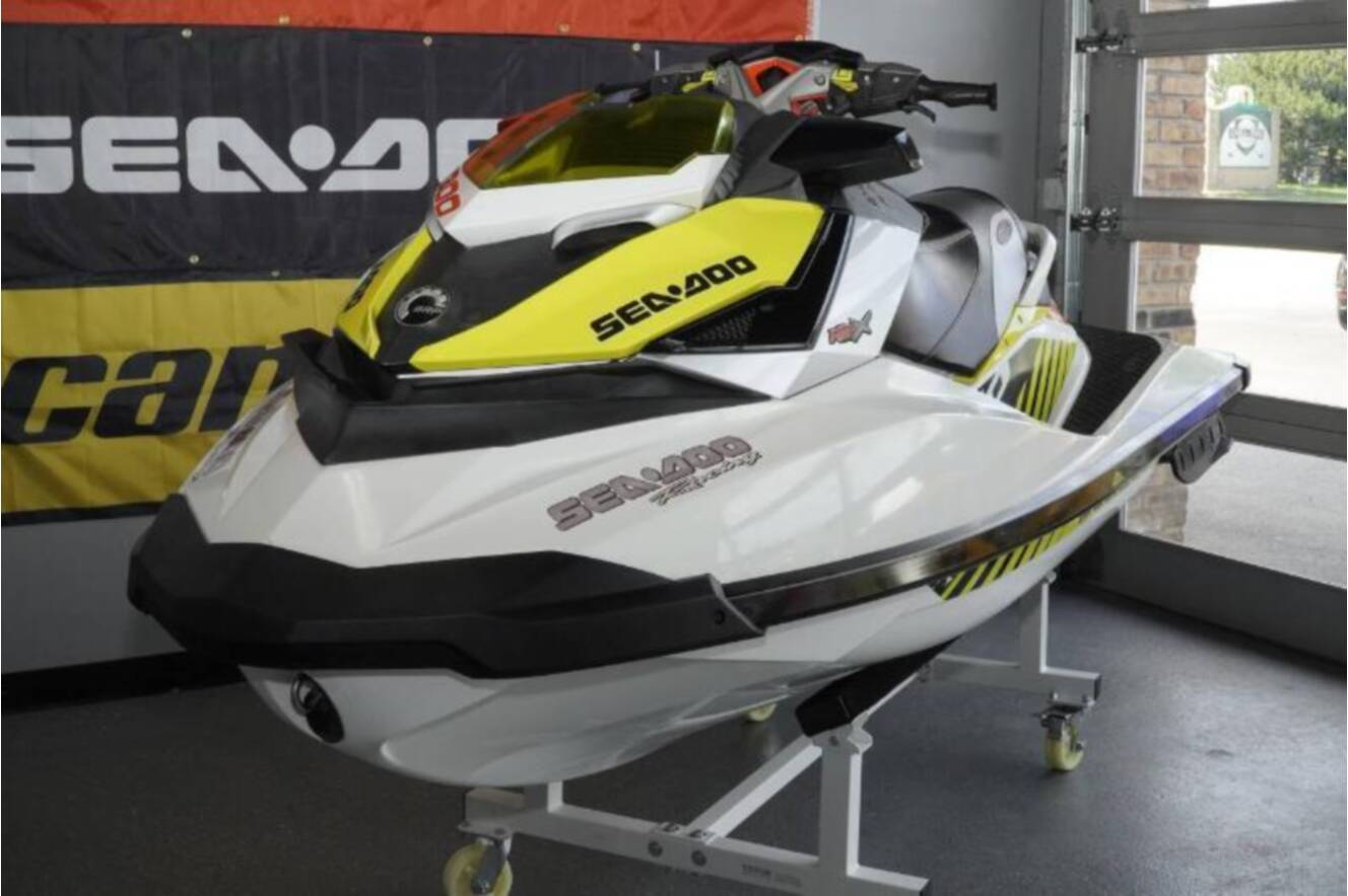 A photo of this 2016 Sea-Doo RXPX 300