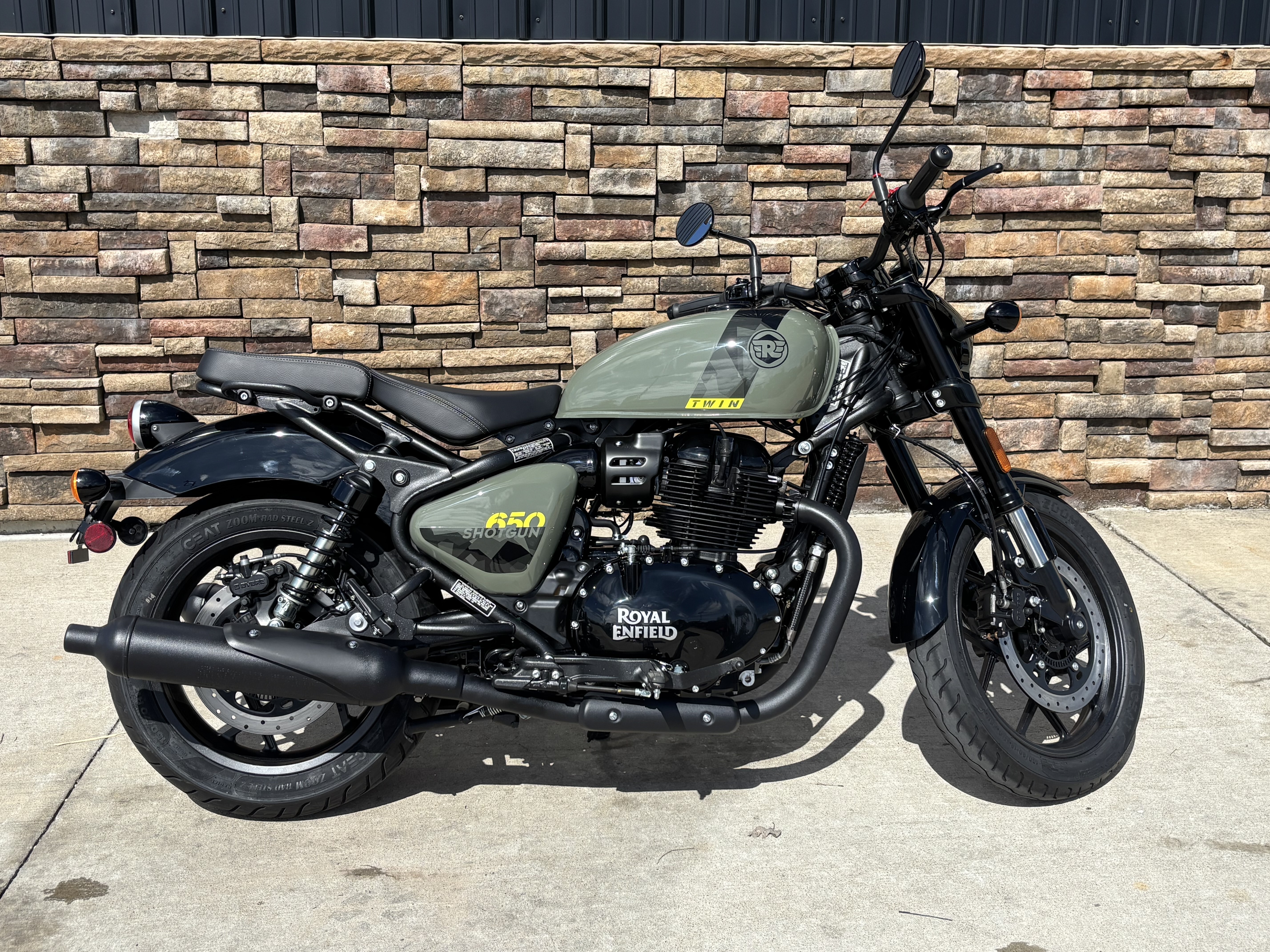 2026 Royal Enfield Shotgun 650 650 in Columbia, MO