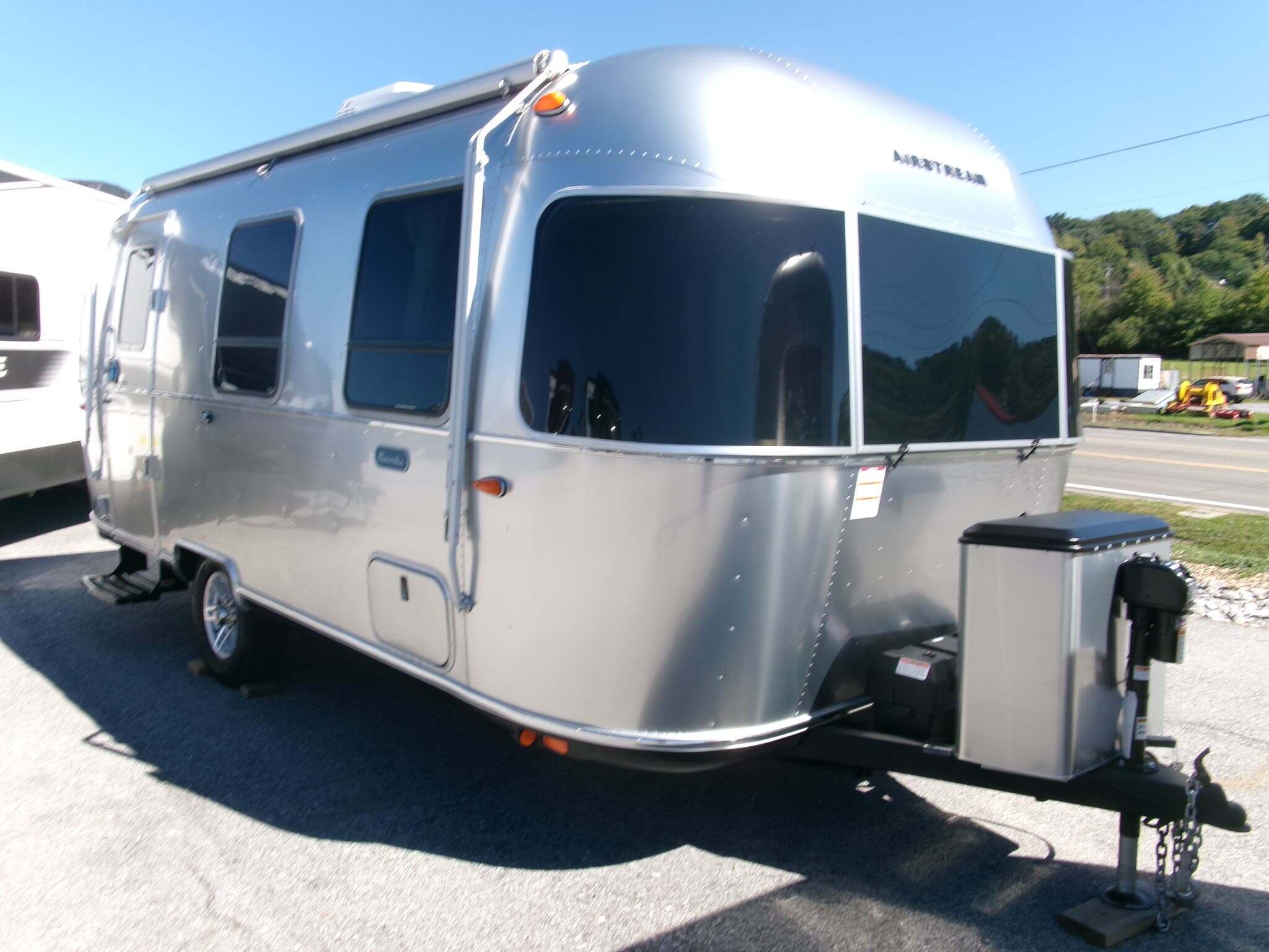 2027 Airstream Bambi 22FB in duncansville PA