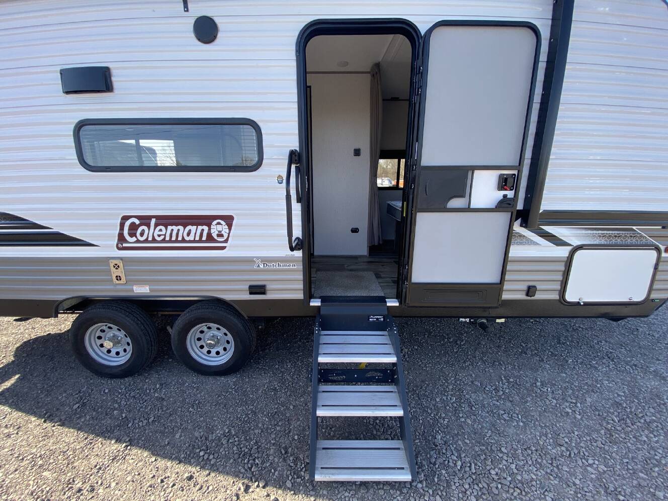 A photo of this 2022 Coleman Lantern LT 202RD