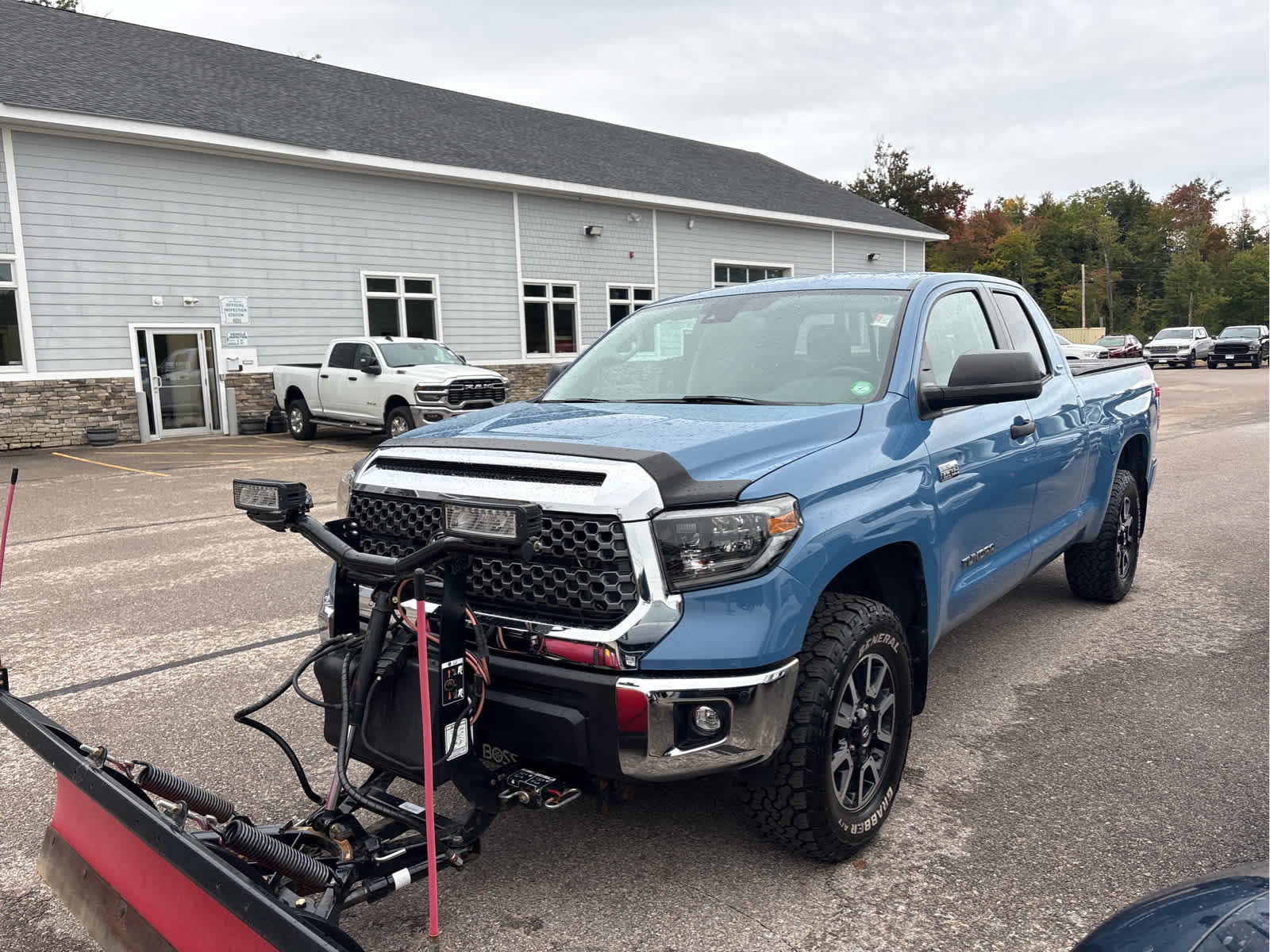 2020 TOYOTA TUNDRA in Hillsboro, NH