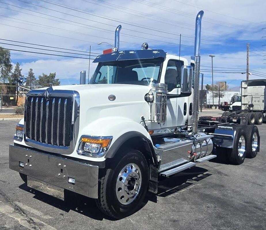 2027 INTERNATIONAL HX in North Las Vegas, NV