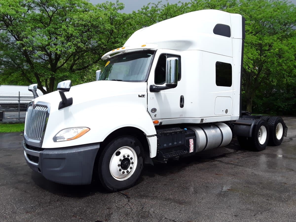 2019 INTERNATIONAL LT625 SLPR CAB in Hilliard, OH