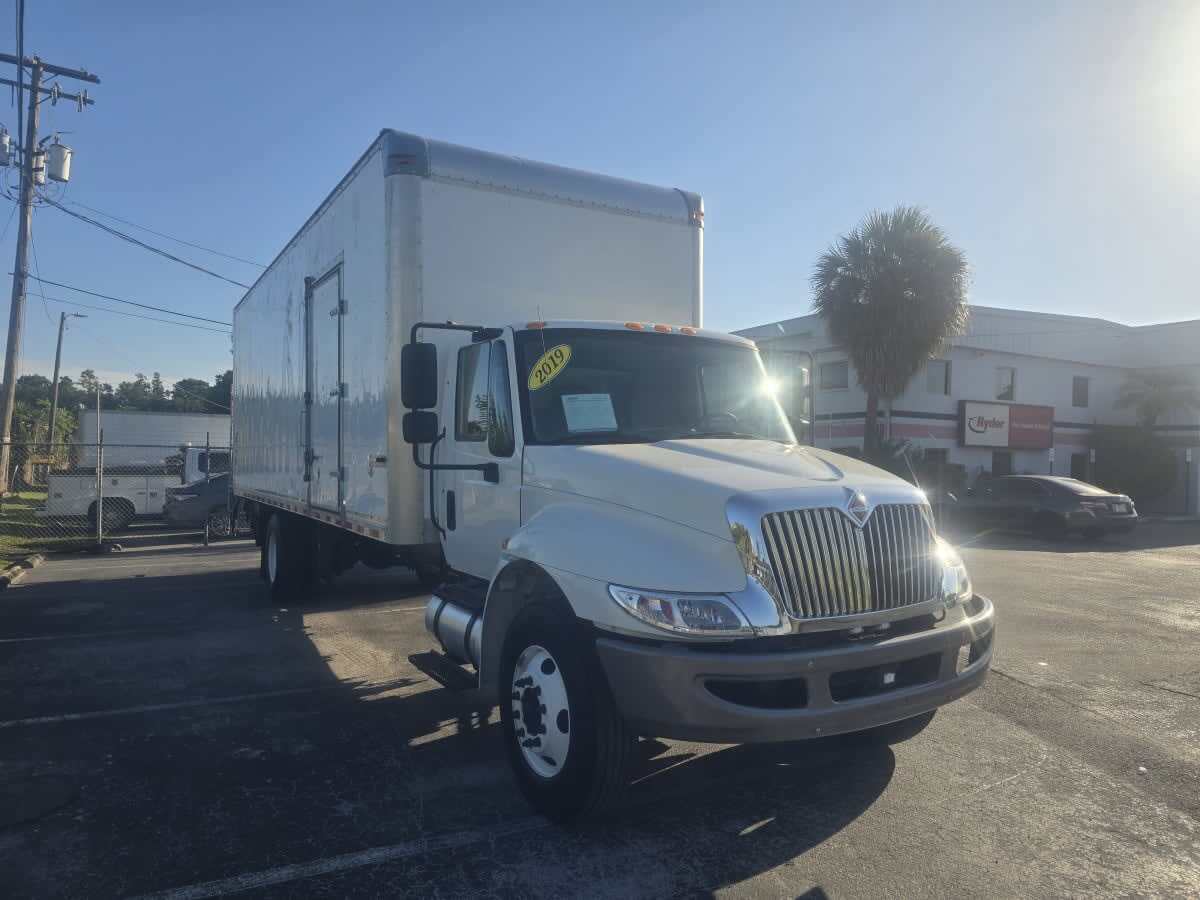 2019 INTERNATIONAL 4300 in Orlando, FL