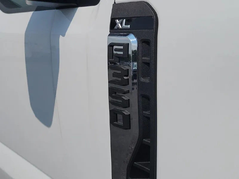 2026 FORD F350